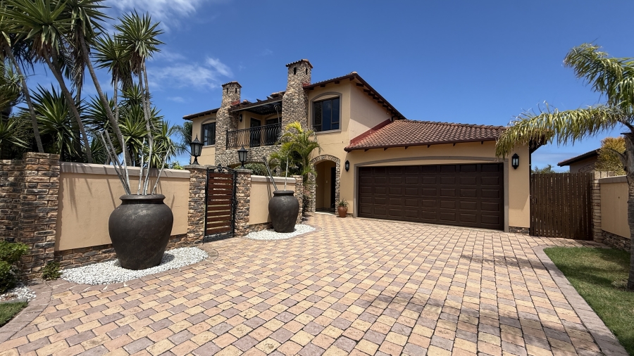 3 Bedroom Property for Sale in Summerstrand Eastern Cape